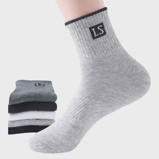 Men's Cotton Crew Socks for All Seasons - Thick, Breathable & Moisture-Wicking
