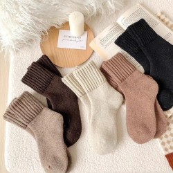 Thick Wool Socks for Women - Mid-Calf Thermal Fleece-Lined Winter Socks, Cozy Knit Stackable Crew Socks